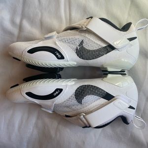 WORN ONCE The Nike SuperRep Cycling sneakers